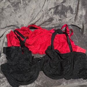 Set of 2 Smart & Sexy lace bras